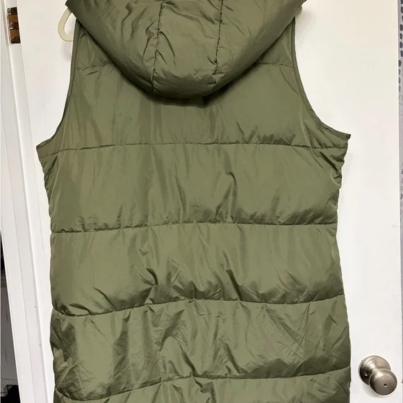 Olive Green Women's Puffer Vest Tunic length - Picture 4 of 4
